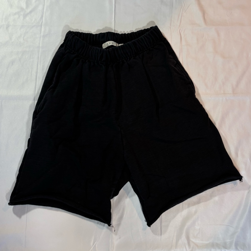 Black Sweatshirts